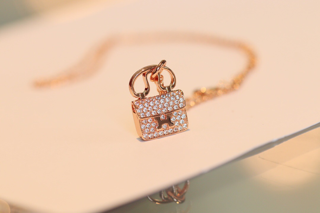 Hermes necklace-25