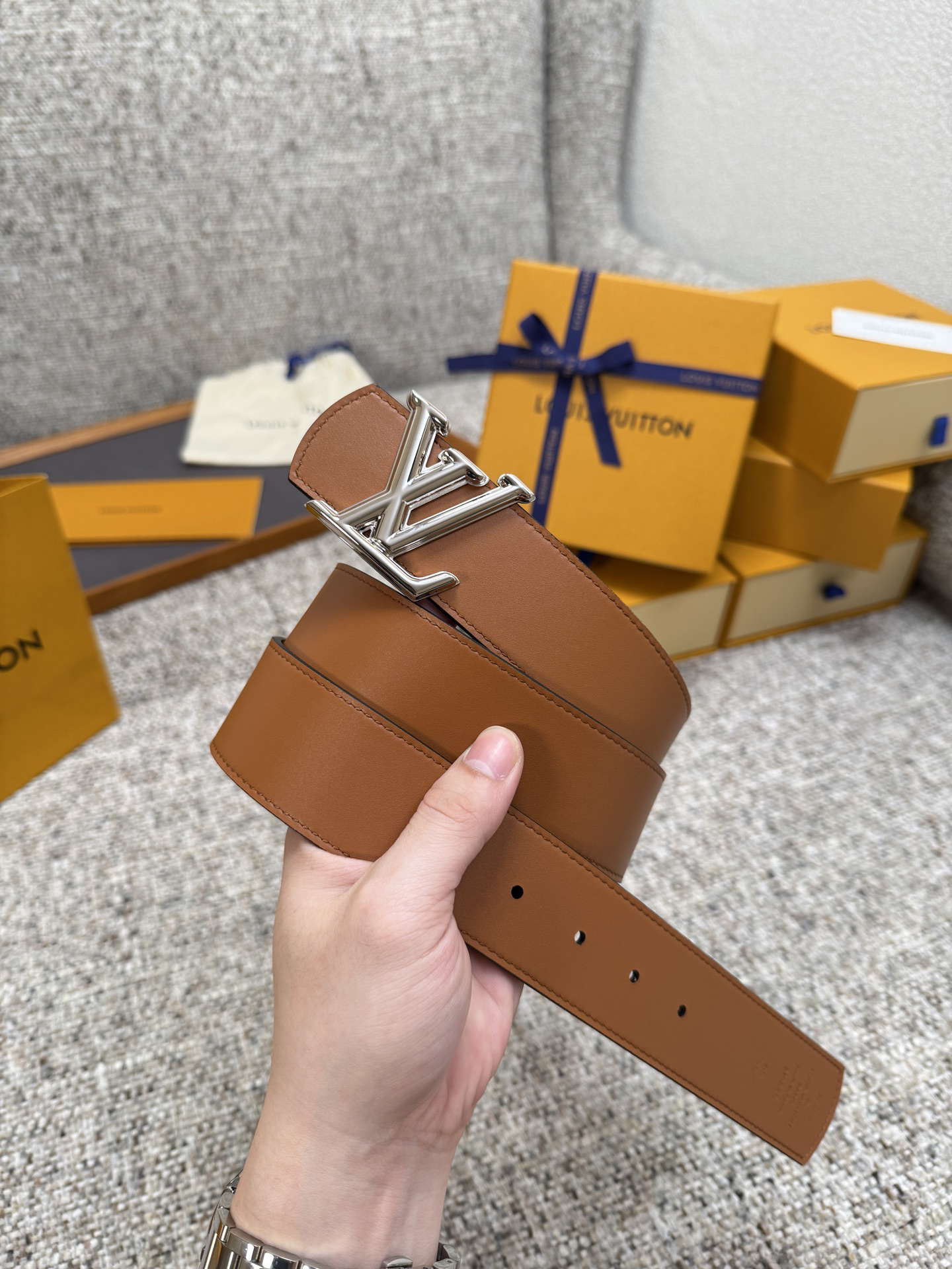 Lv belt-48