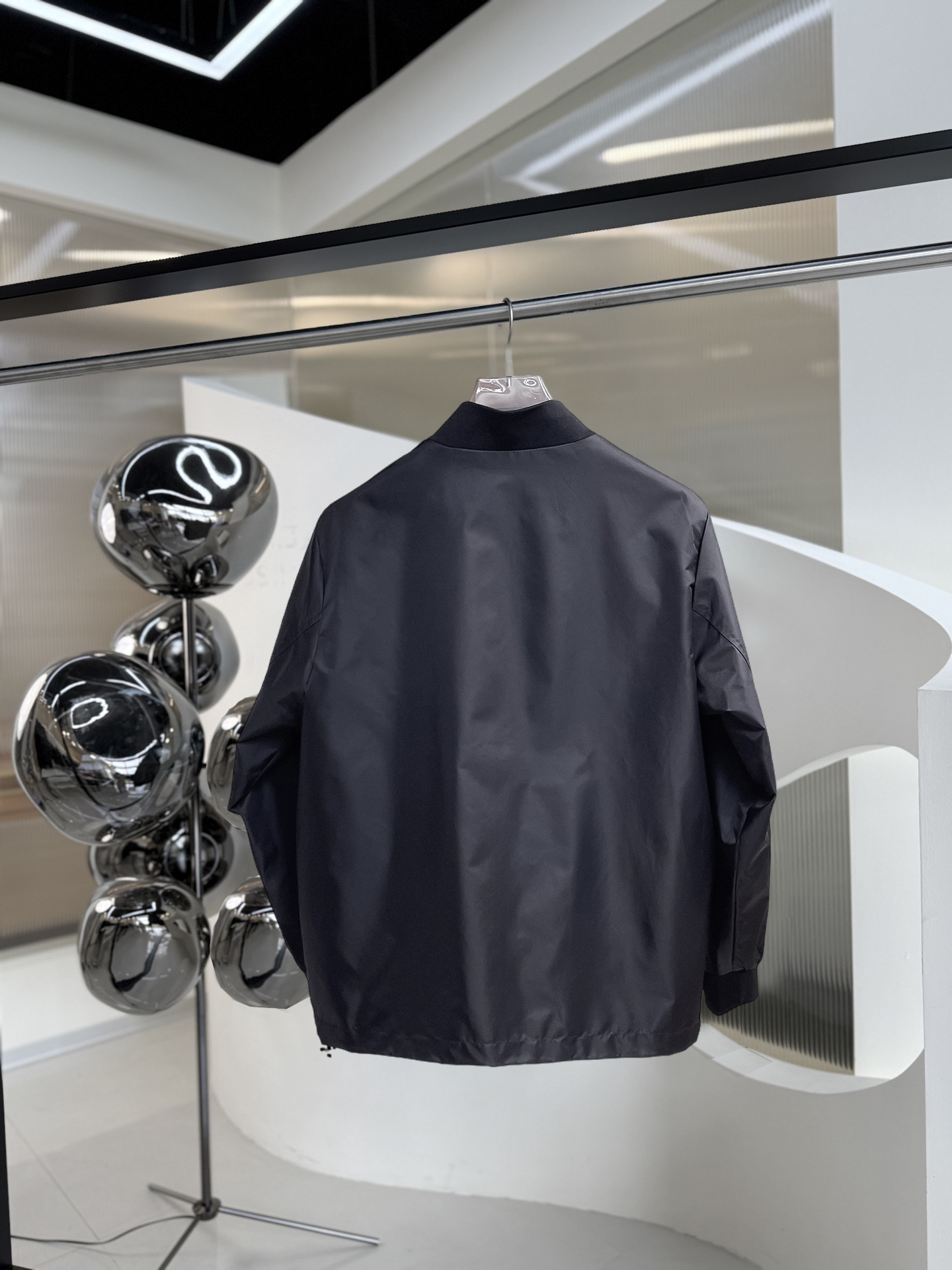 Prada Clothing-112