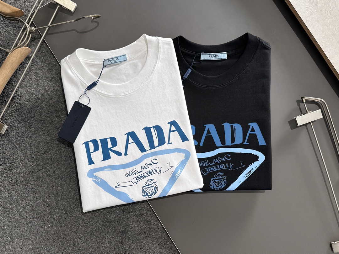 Prada clothing-83