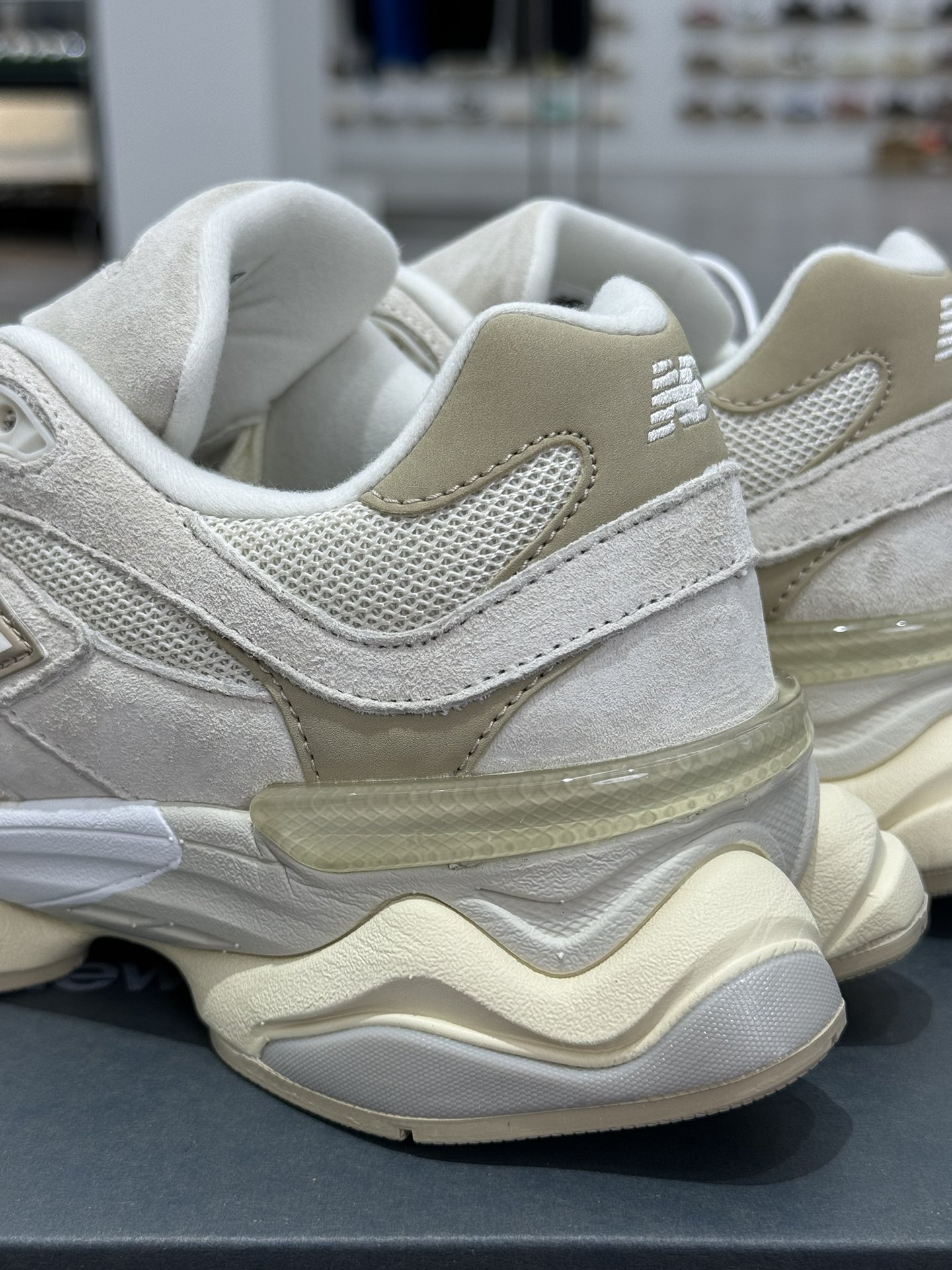 New Balance Sneakers-188