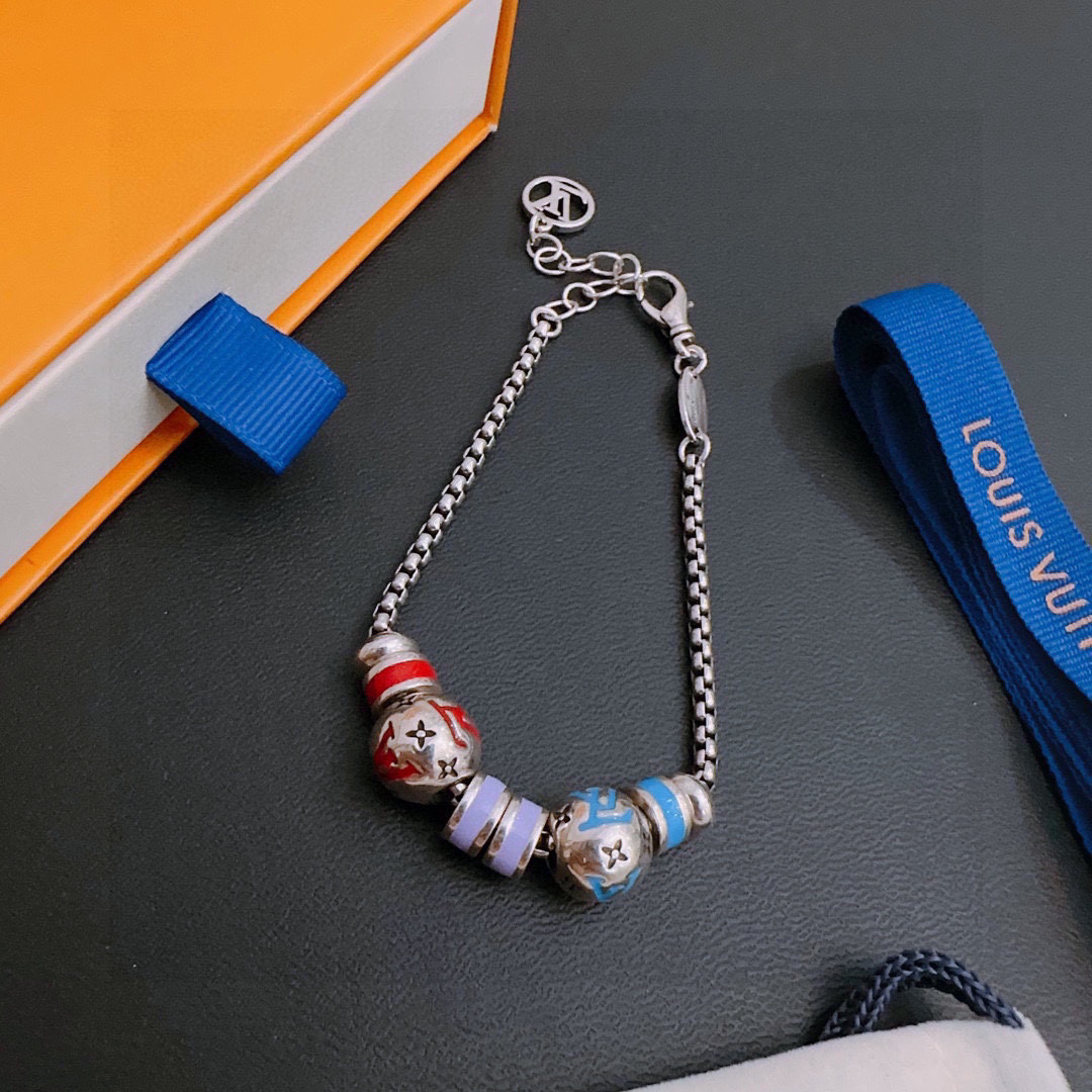LV Bracelet-26