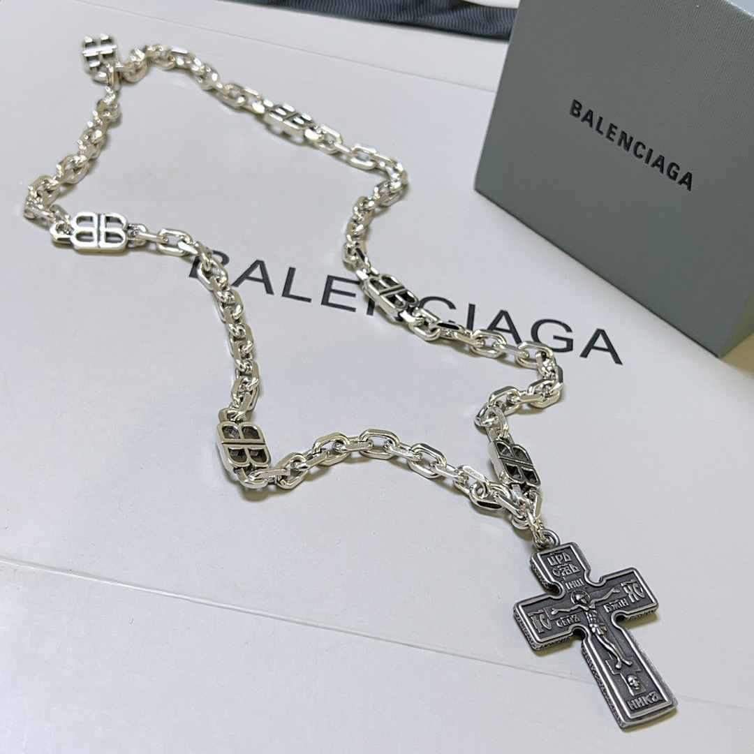 Balenciaga necklace-88