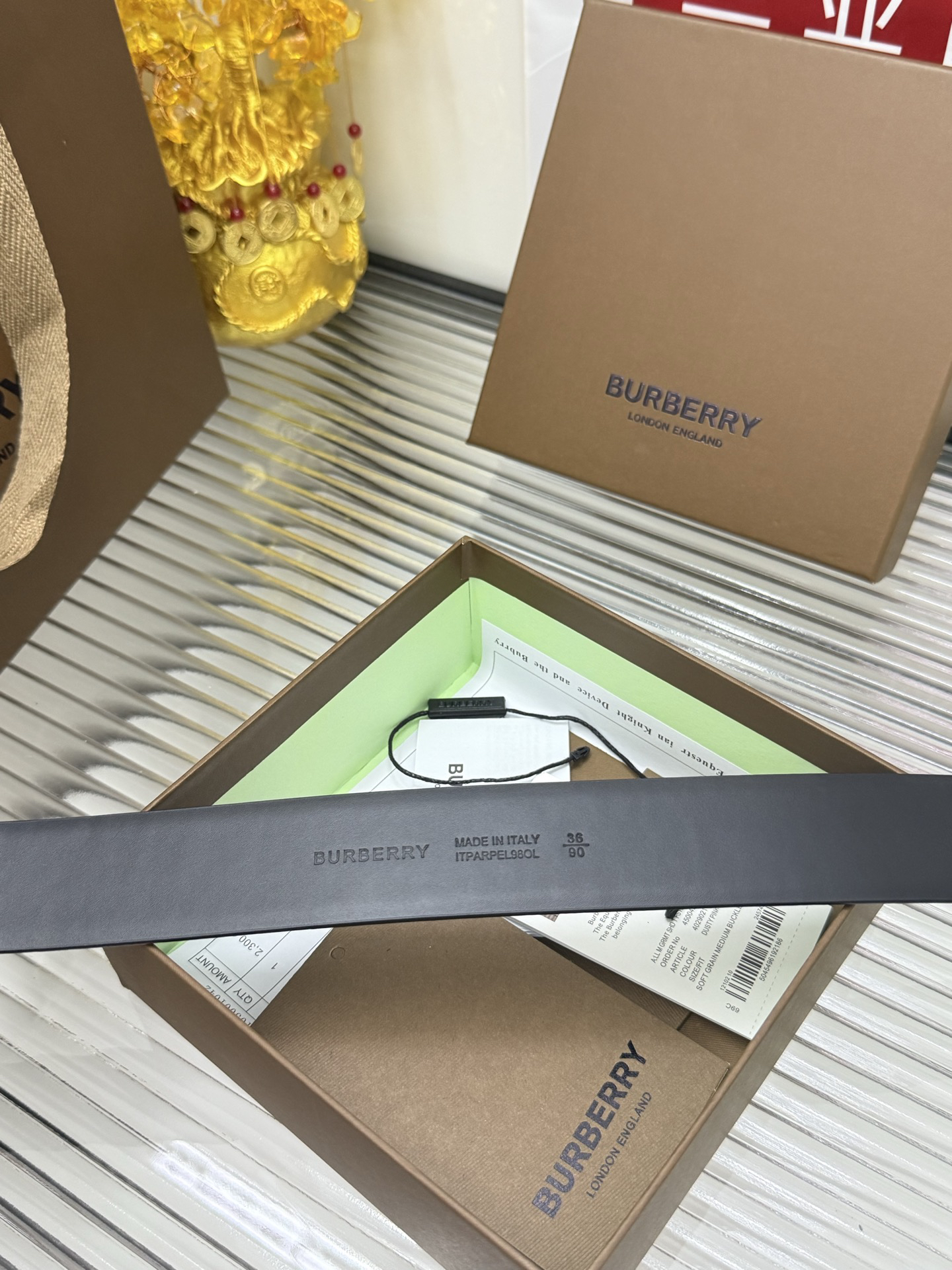Burberry belt-9