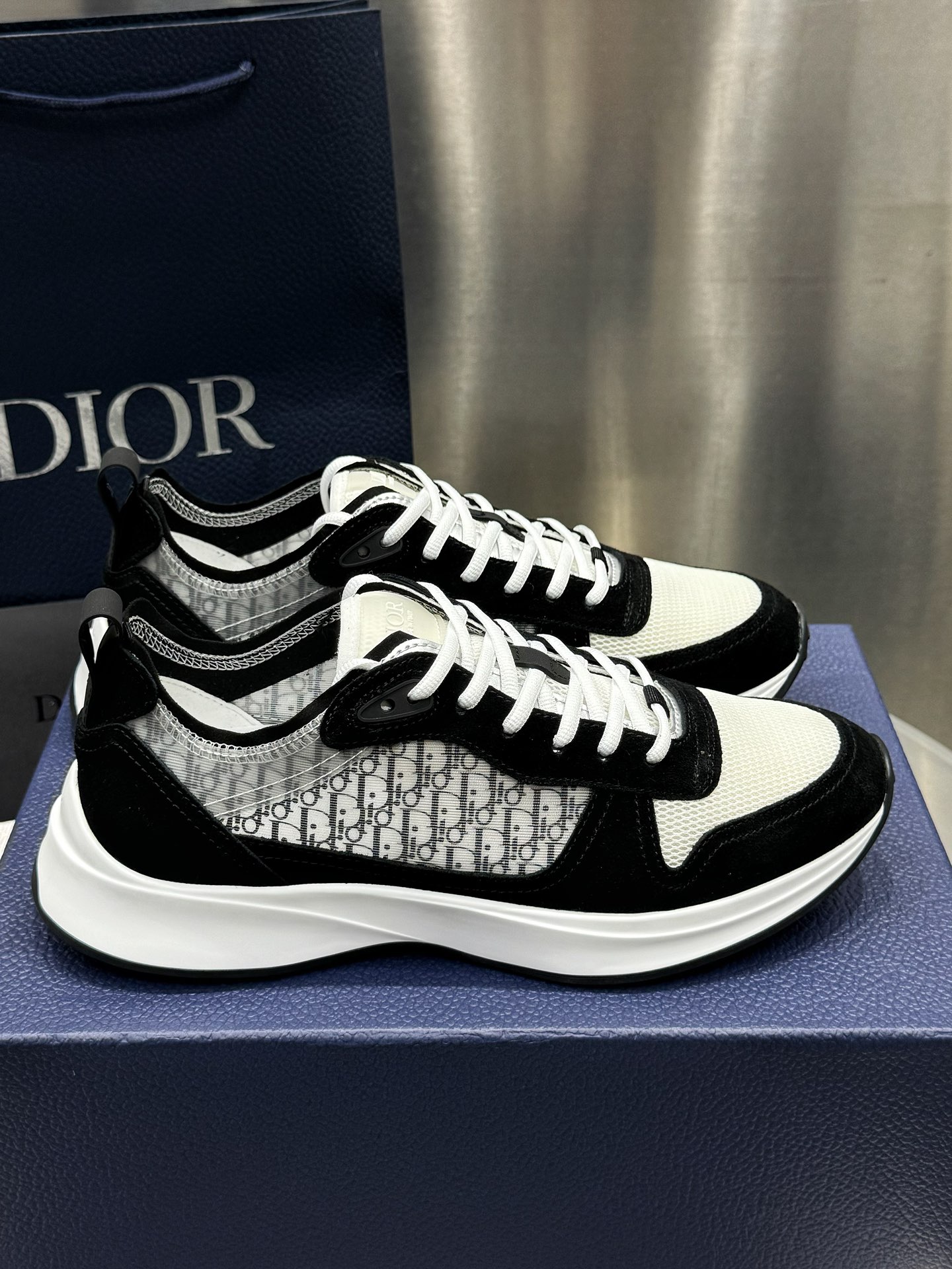 Dior Sneakers-61