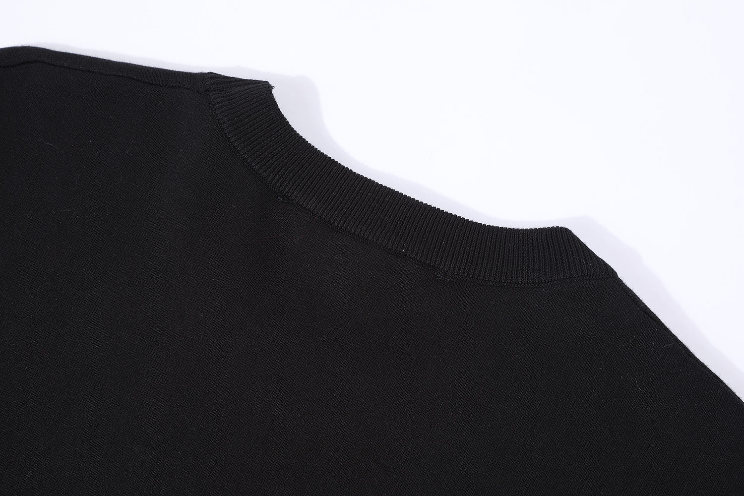 LV clothing-214