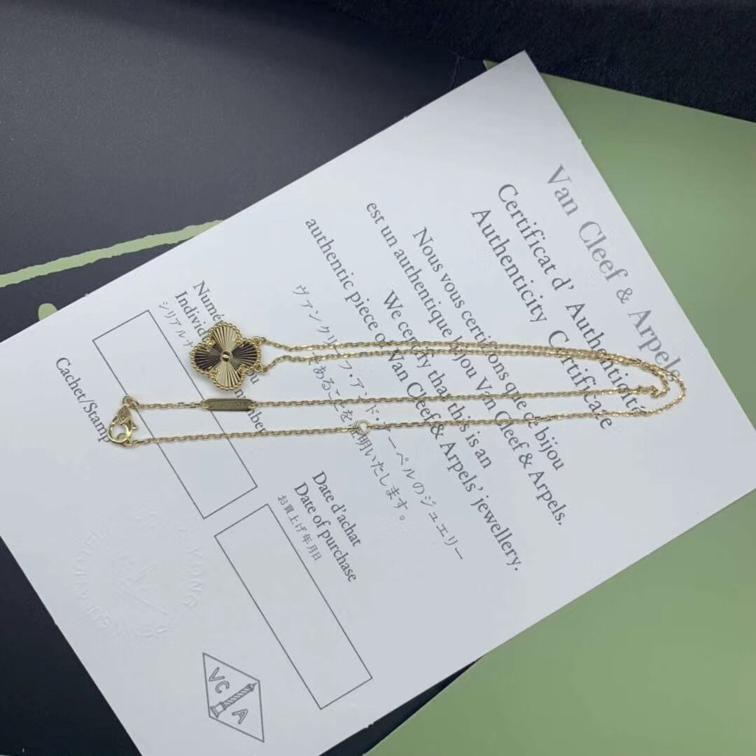Van Cleef & Arpels necklace-25