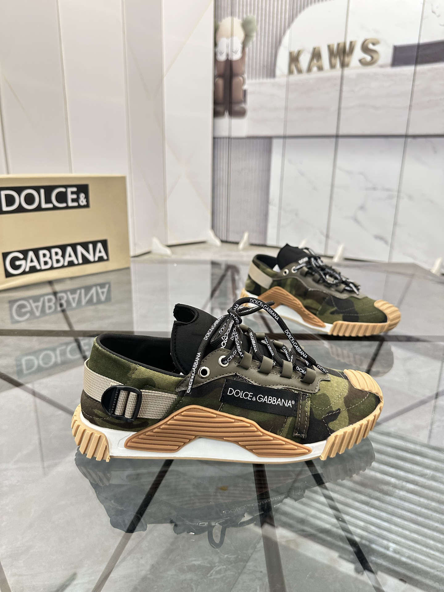 D&G Sneakers-176