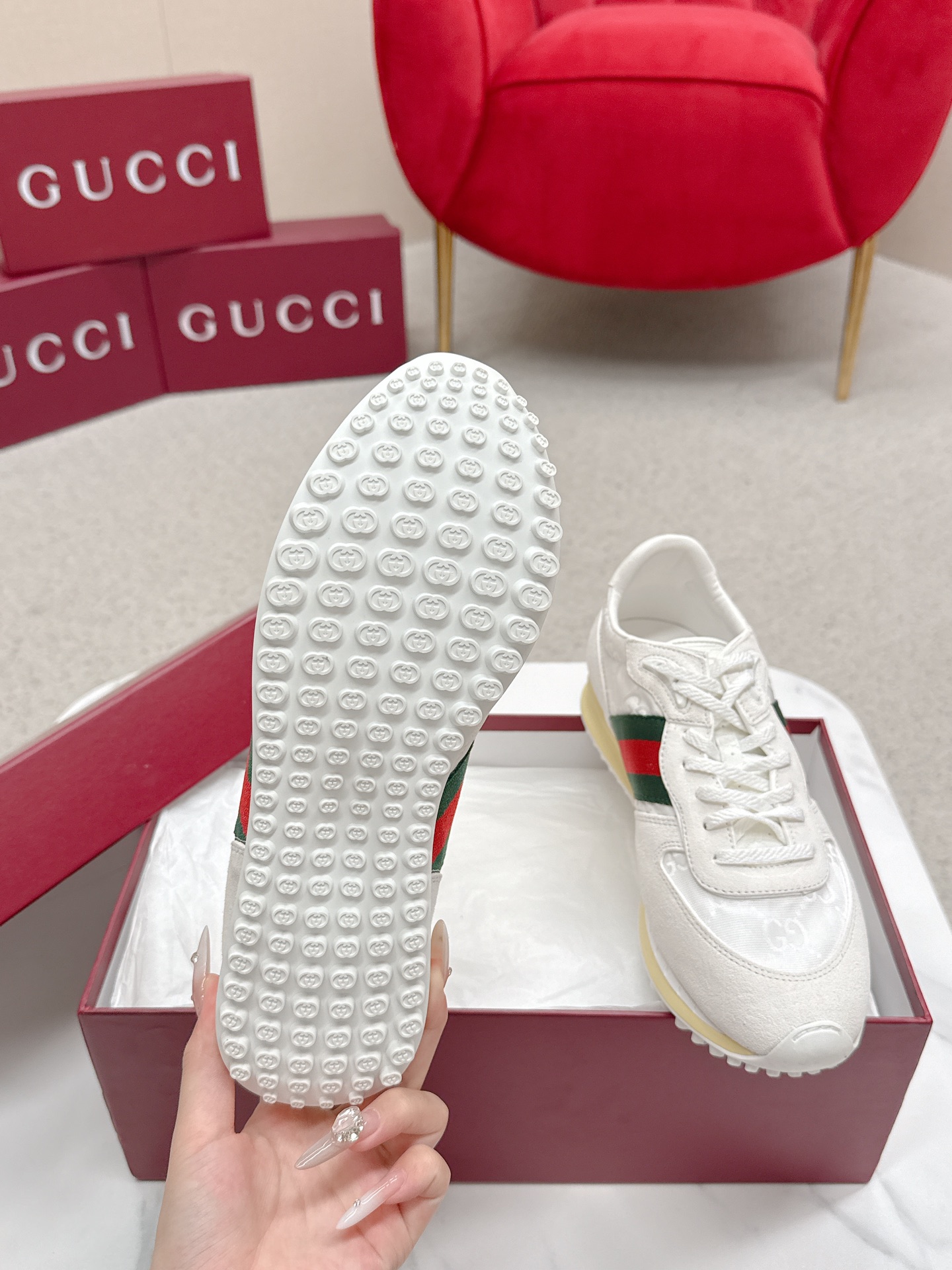 Gucci Sneakers-183