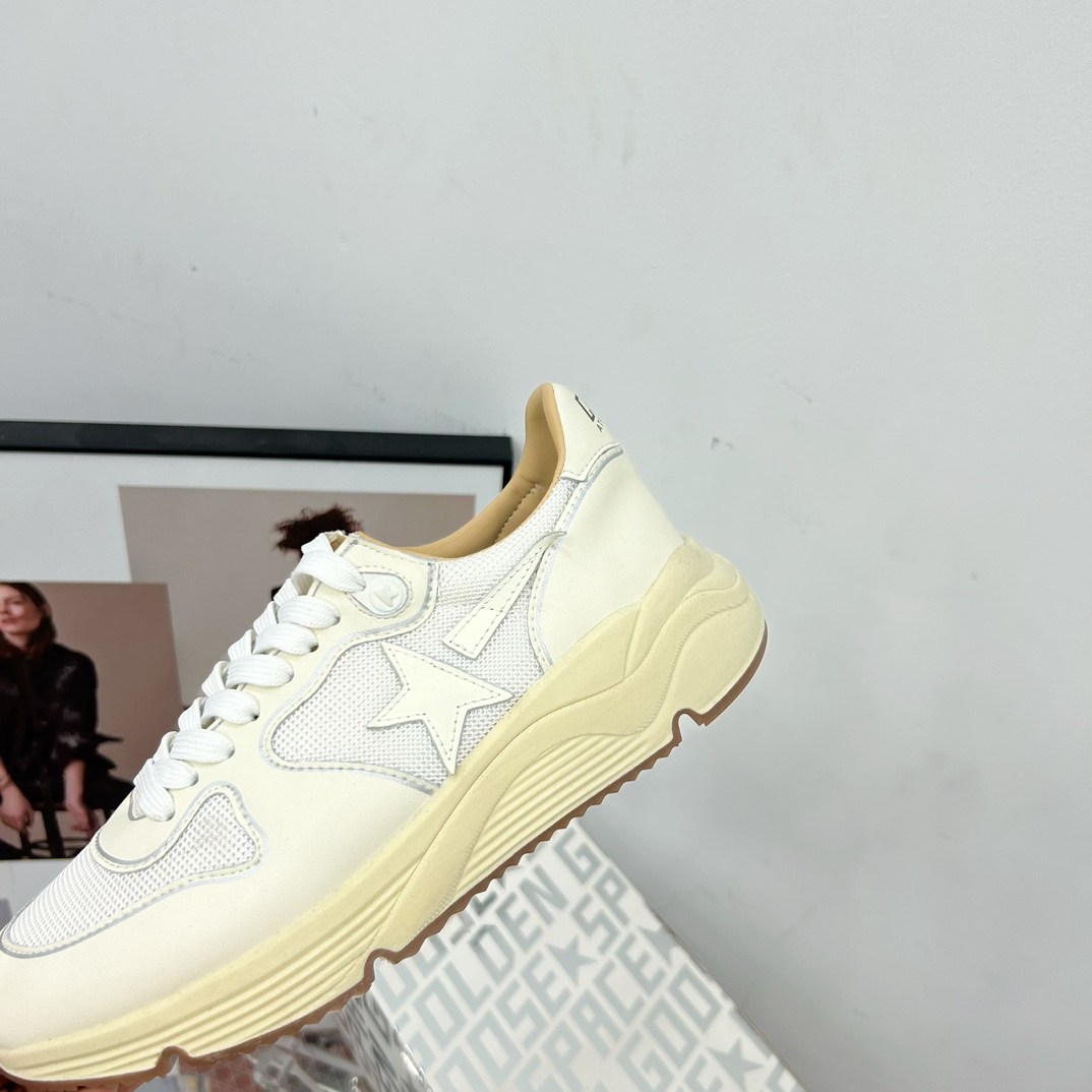 Golden Goose Sneakers-79