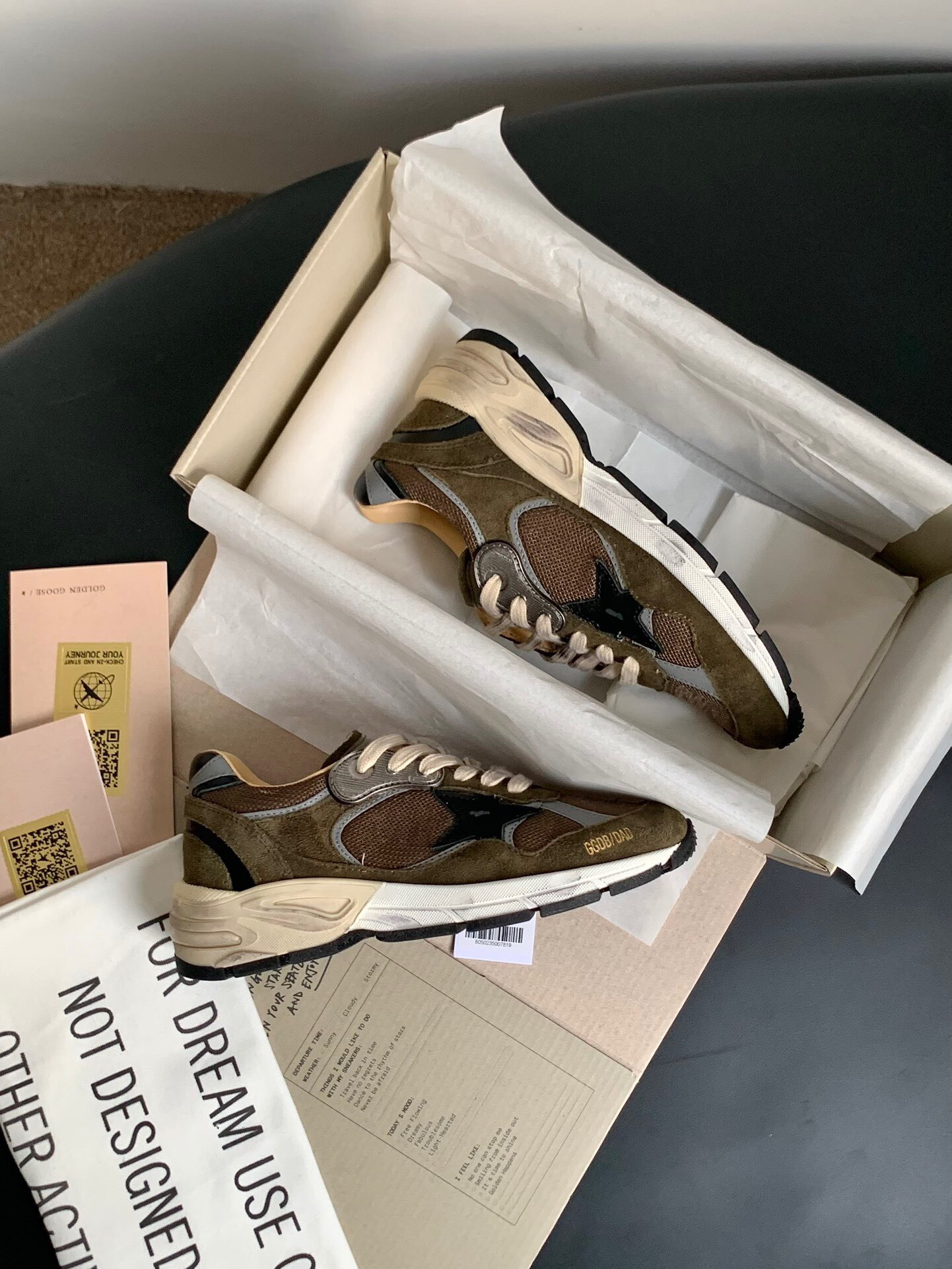 Golden Goose Sneakers-18
