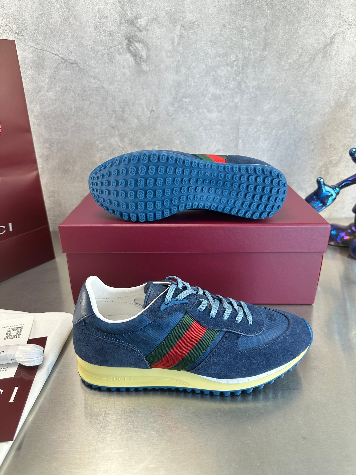 Gucci Sneakers-120