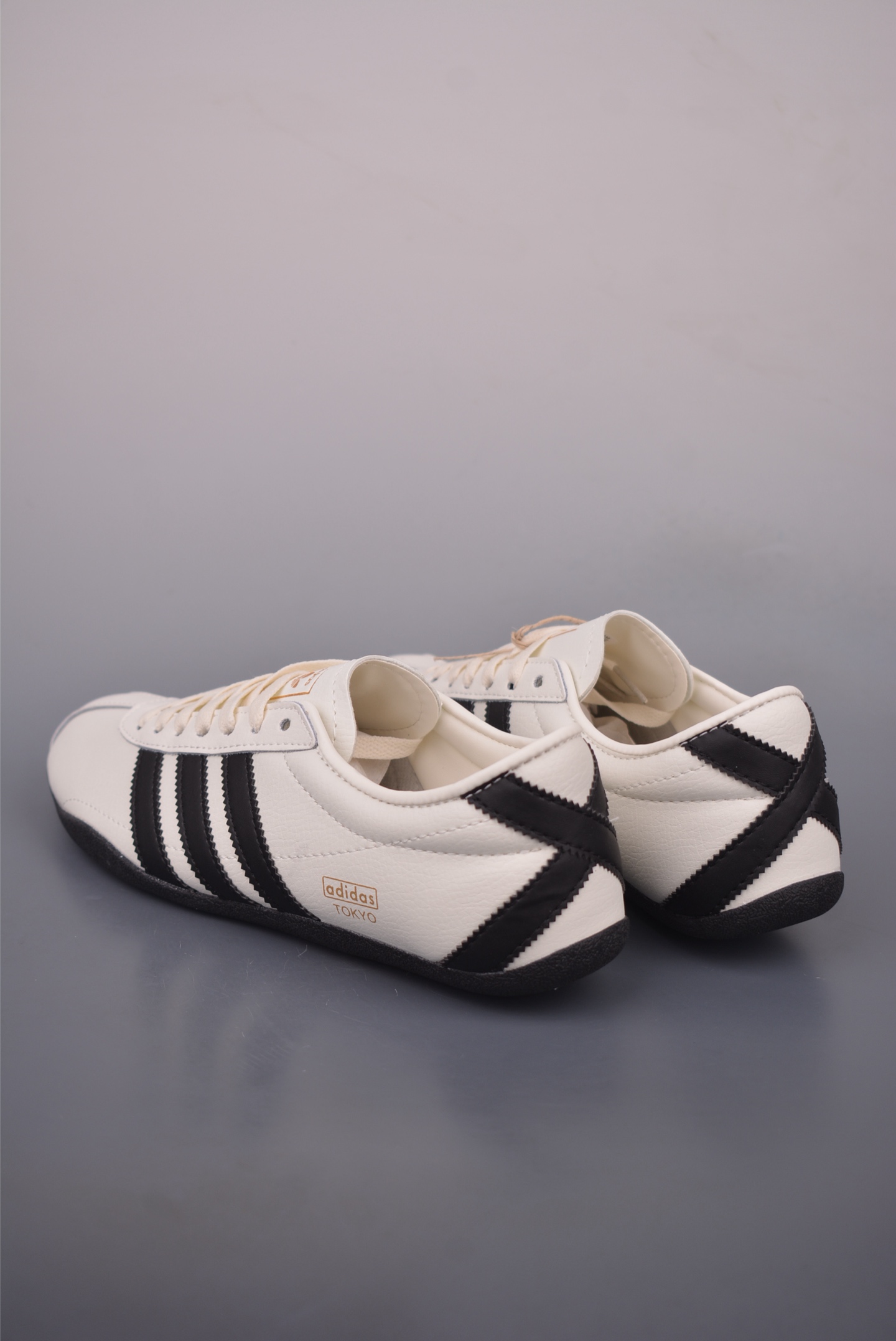 Adidas Sneakers-373