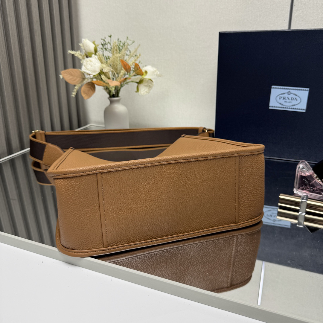 Prada Hot New Product-301