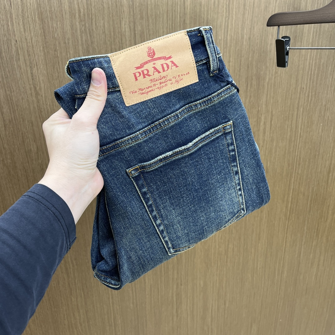 Prada Clothing-16