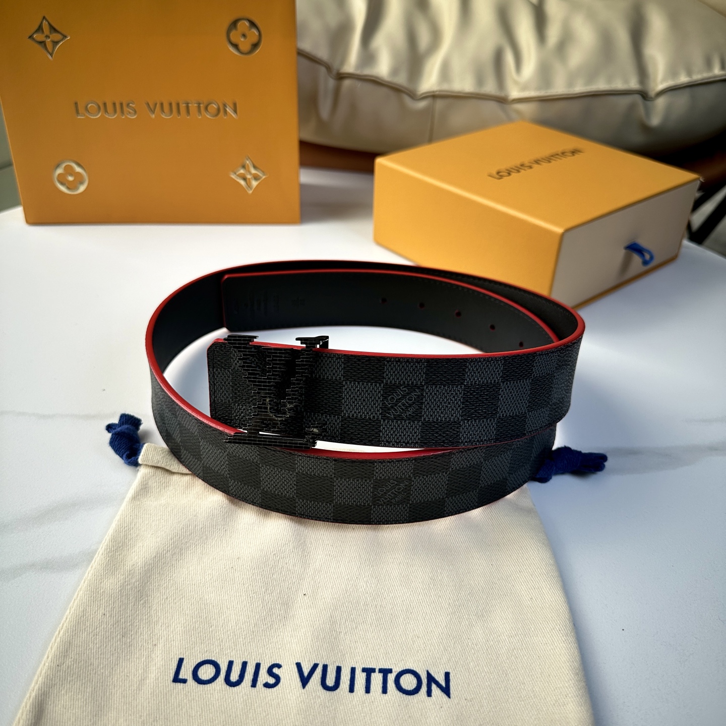 Lv belt-106