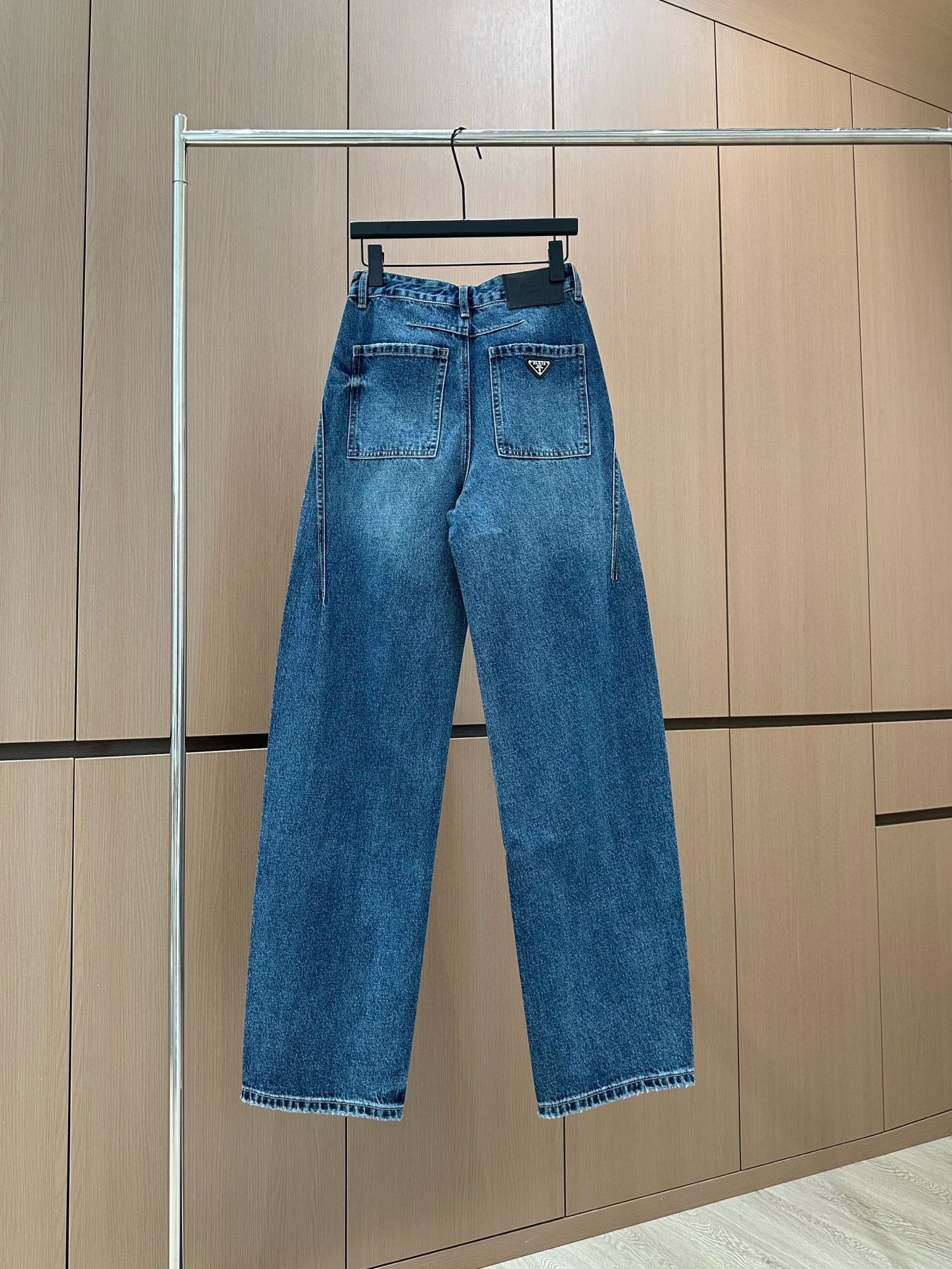 Prada clothing-218