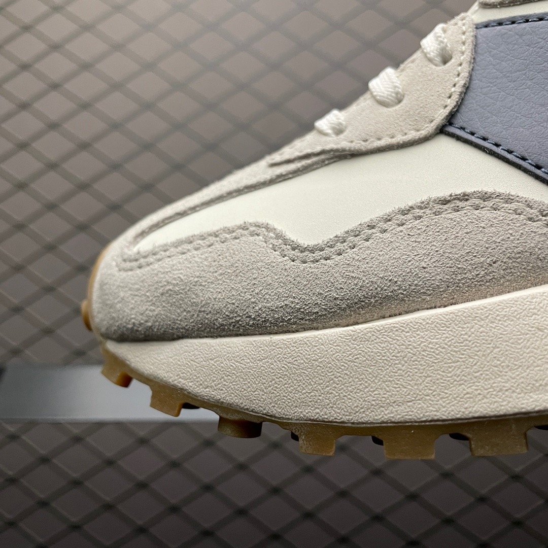 New Balance Sneakers-82