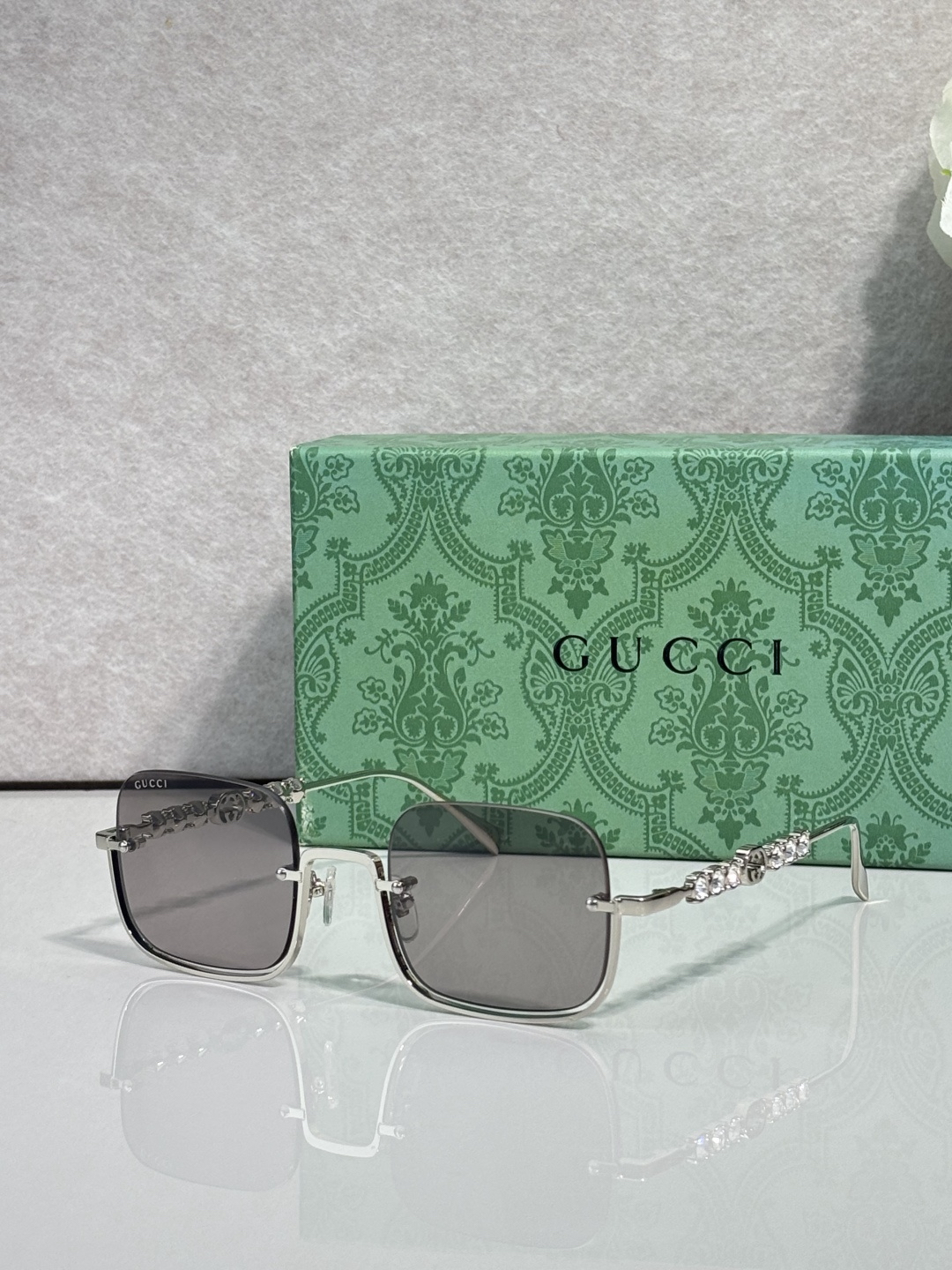 Gucci glasses-15