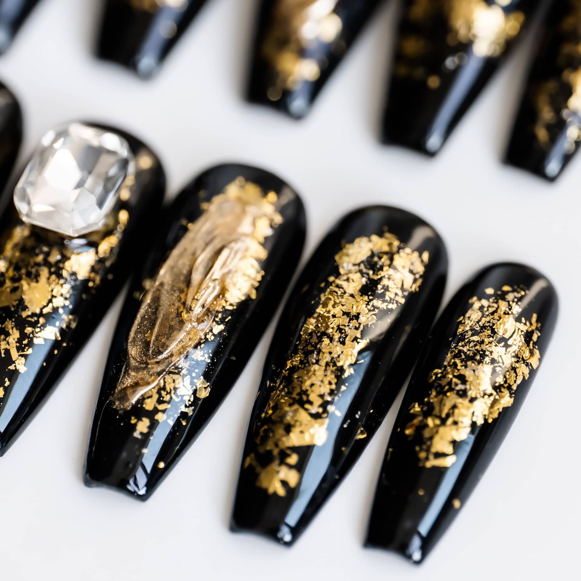 Dragon's Glow Press On NailsDragon's Glow Press On Nails - SAYEGIRLS