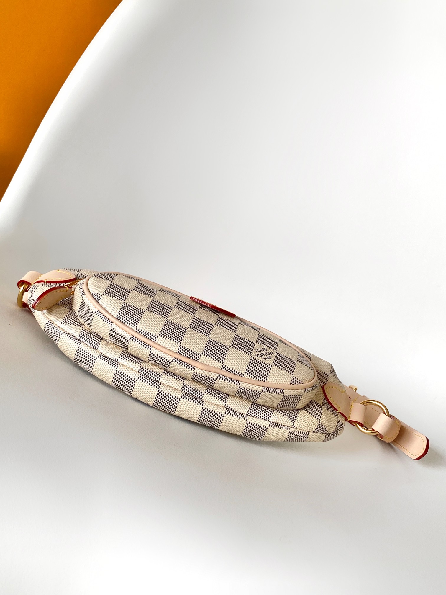 Louis Vuitton Hot New Product-109