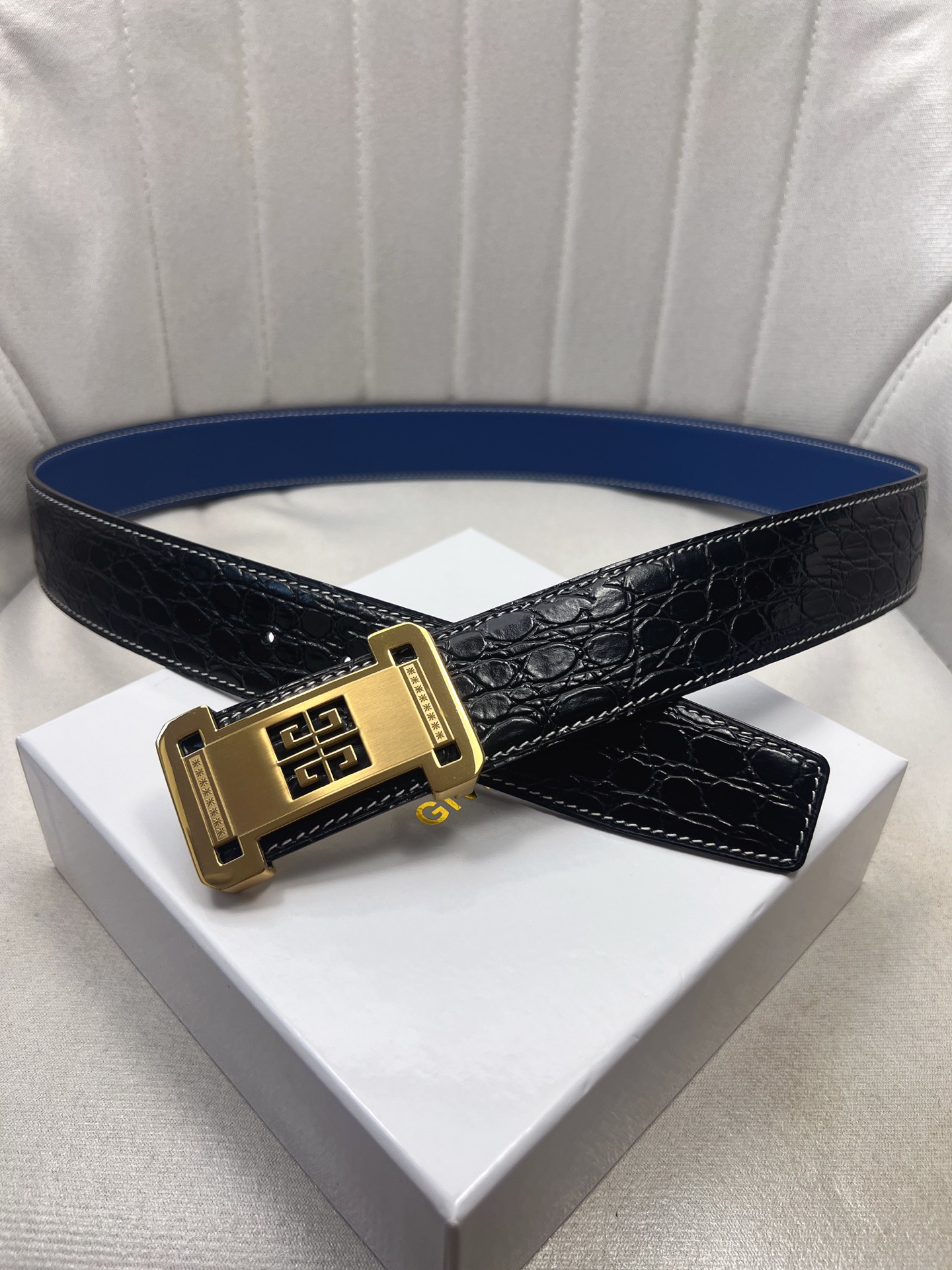 Givenchy belt-134