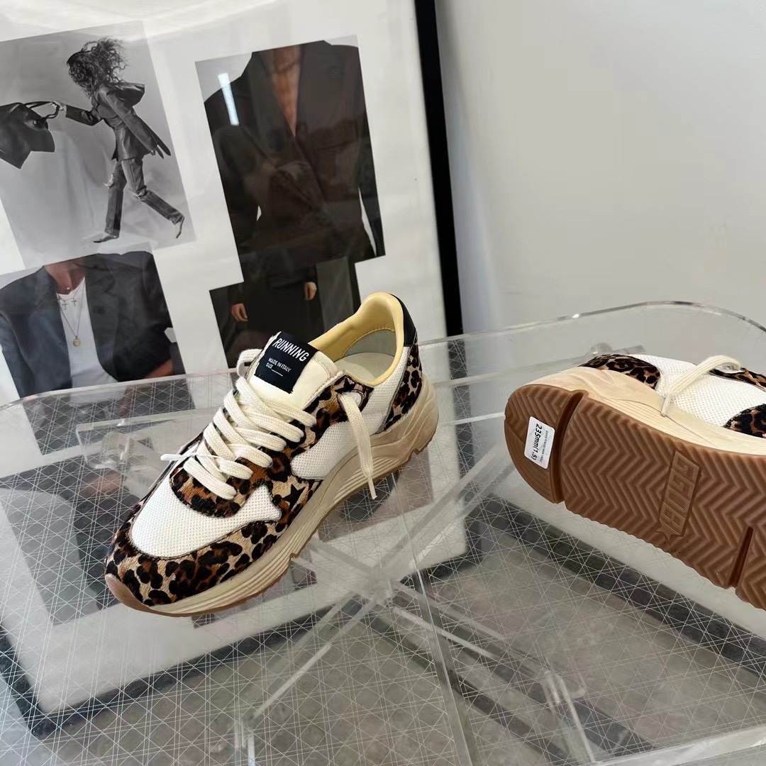 Golden Goose Sneakers-98