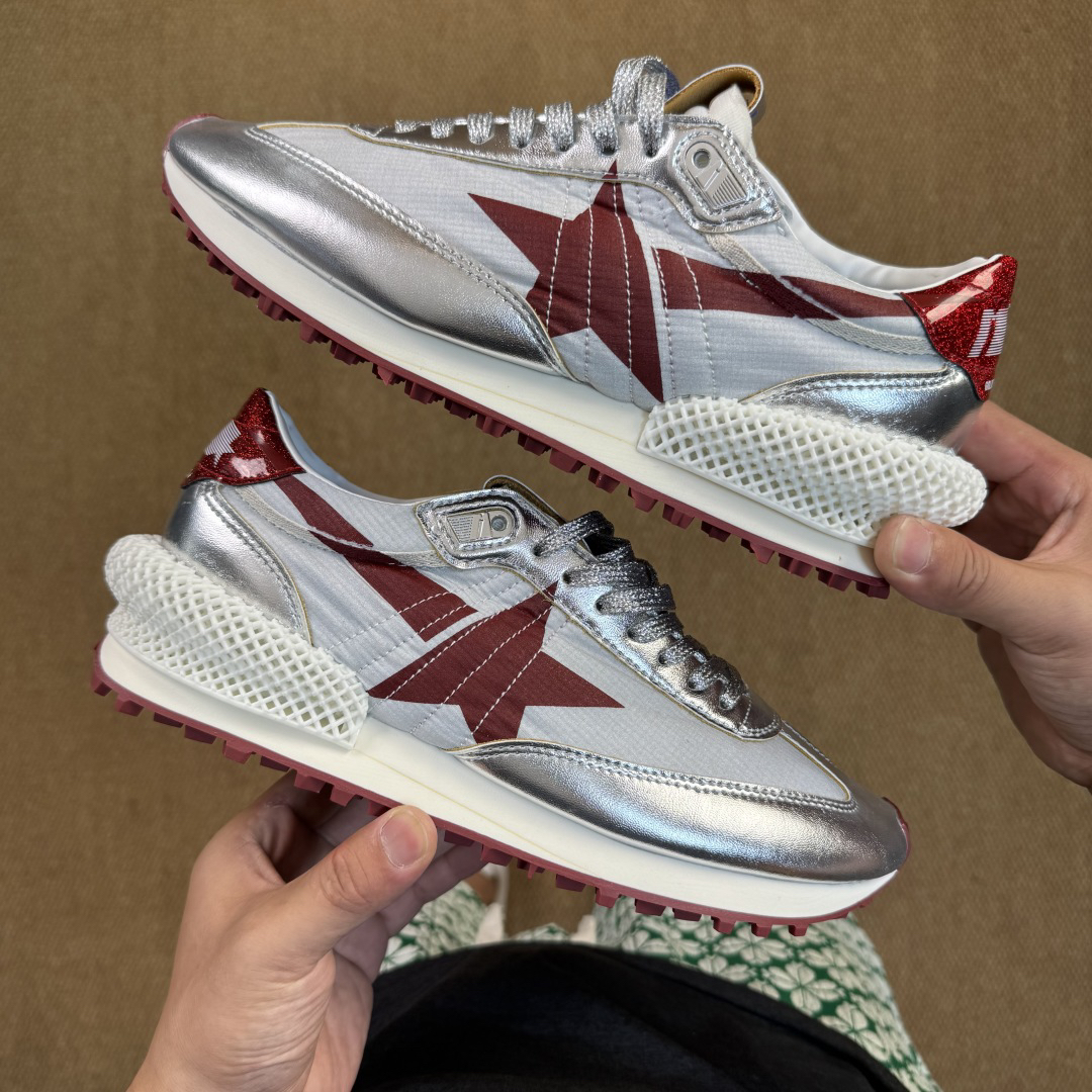 Golden Goose Sneakers-16