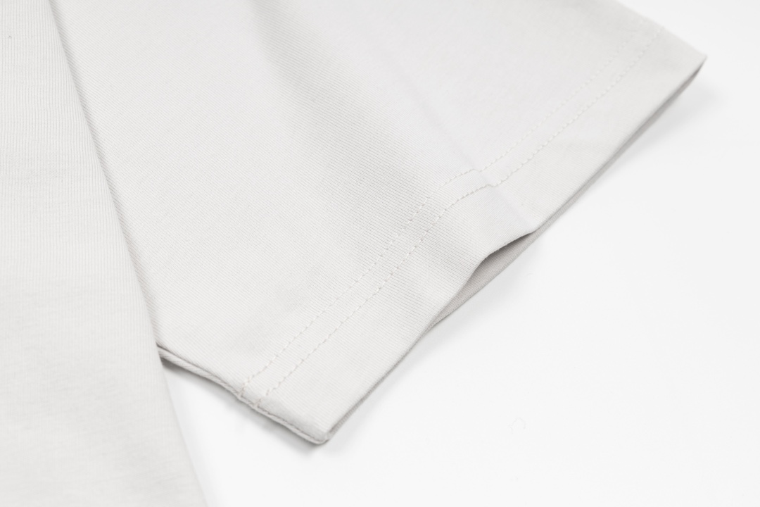 Balenciaga clothing-208