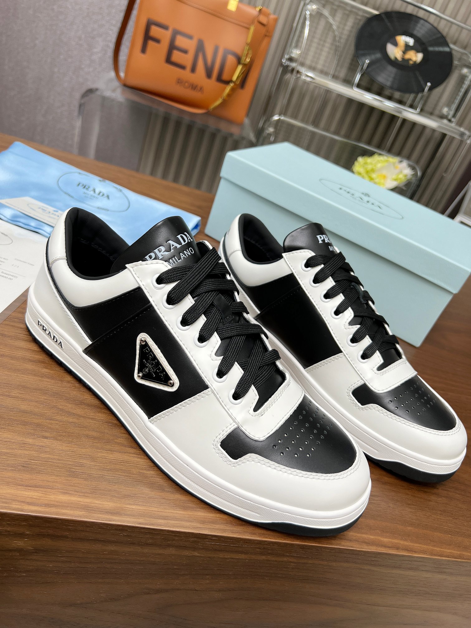 Prada Sneakers-180