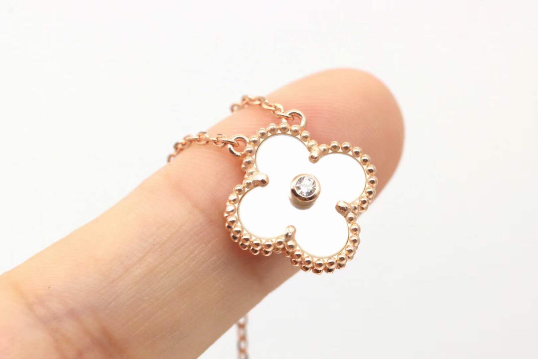 Van Cleef & Arpels necklace-55