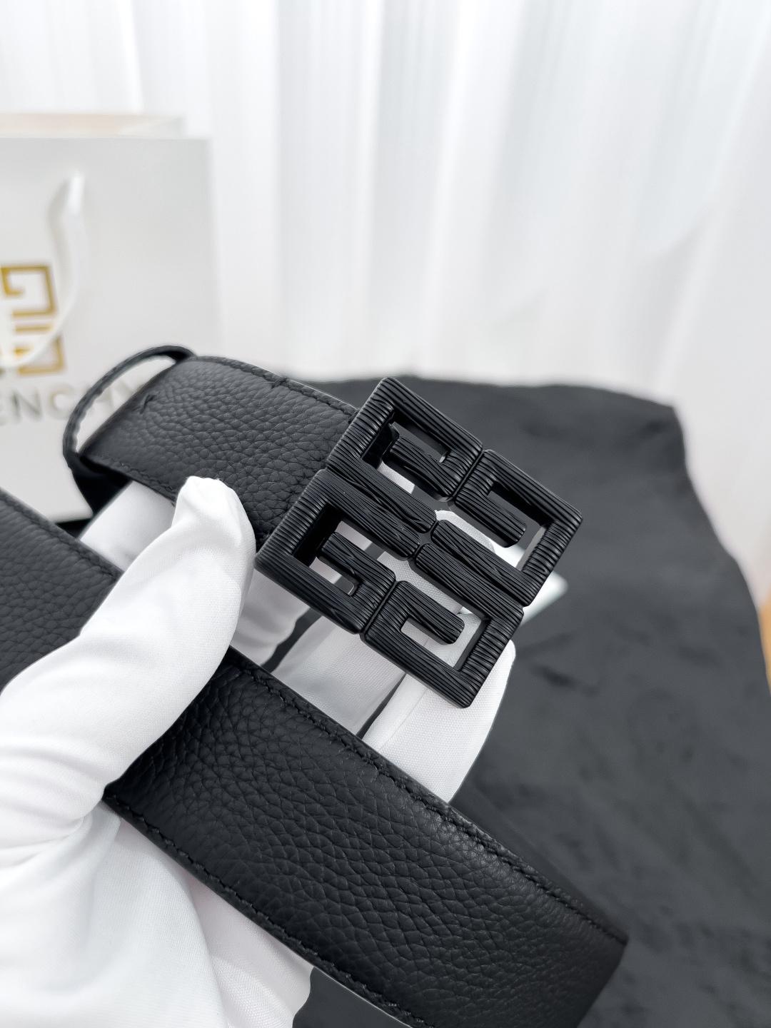Givenchy belt-3