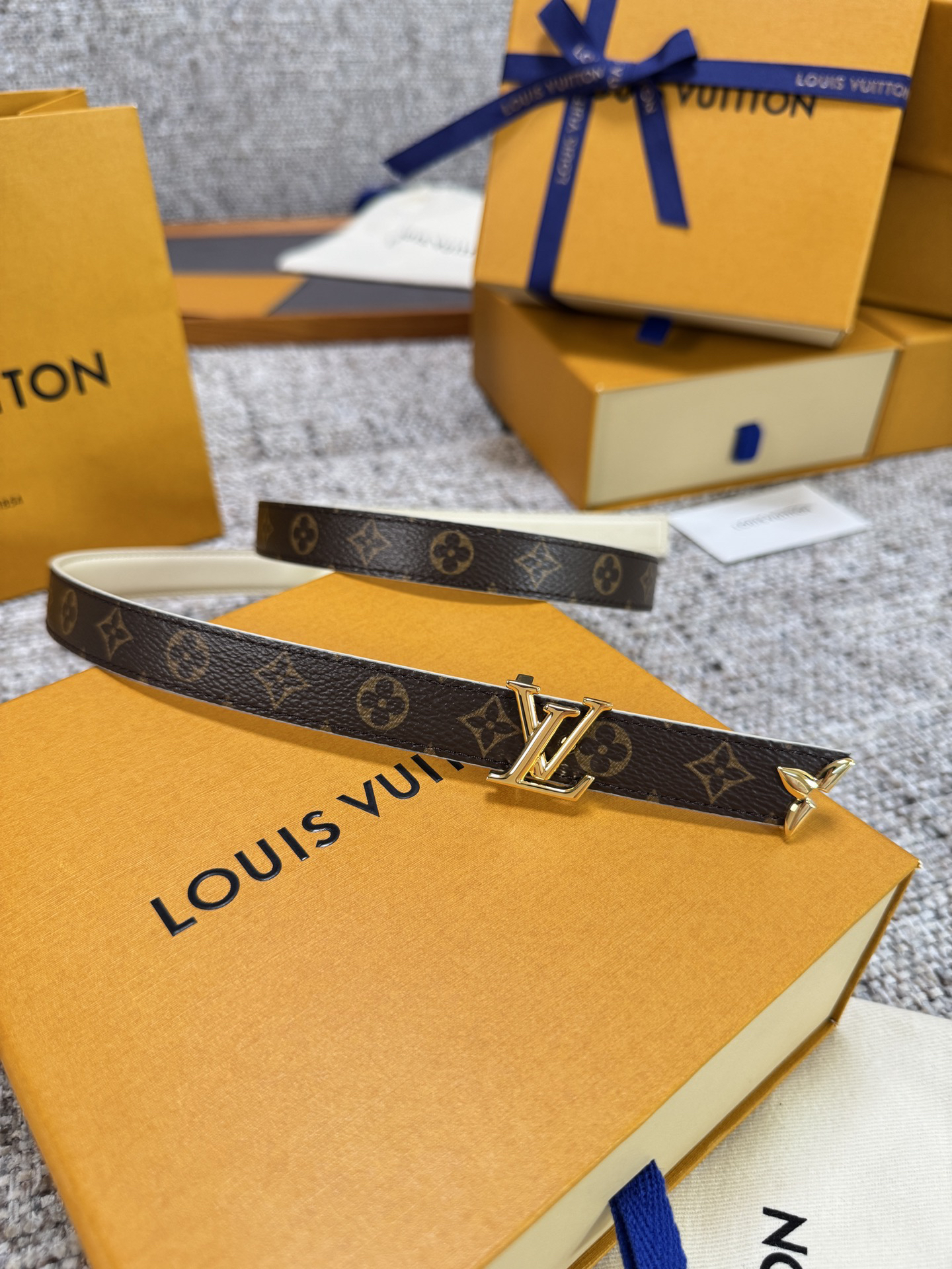Lv belt-72