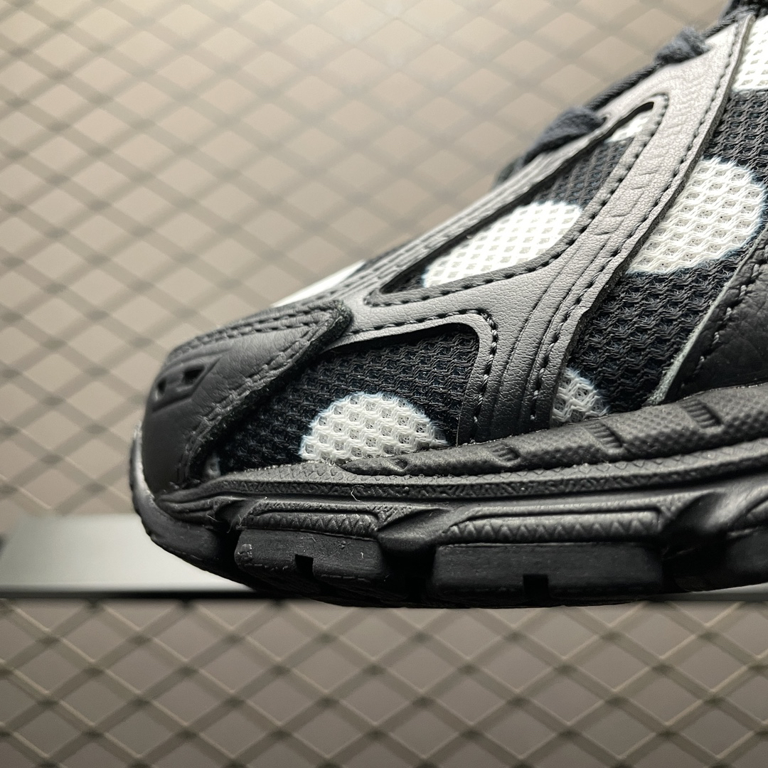 New Balance Sneakers-249