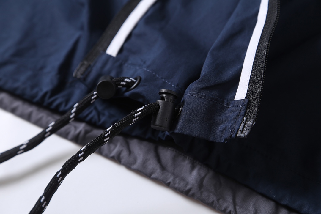 Balenciaga Clothing-320