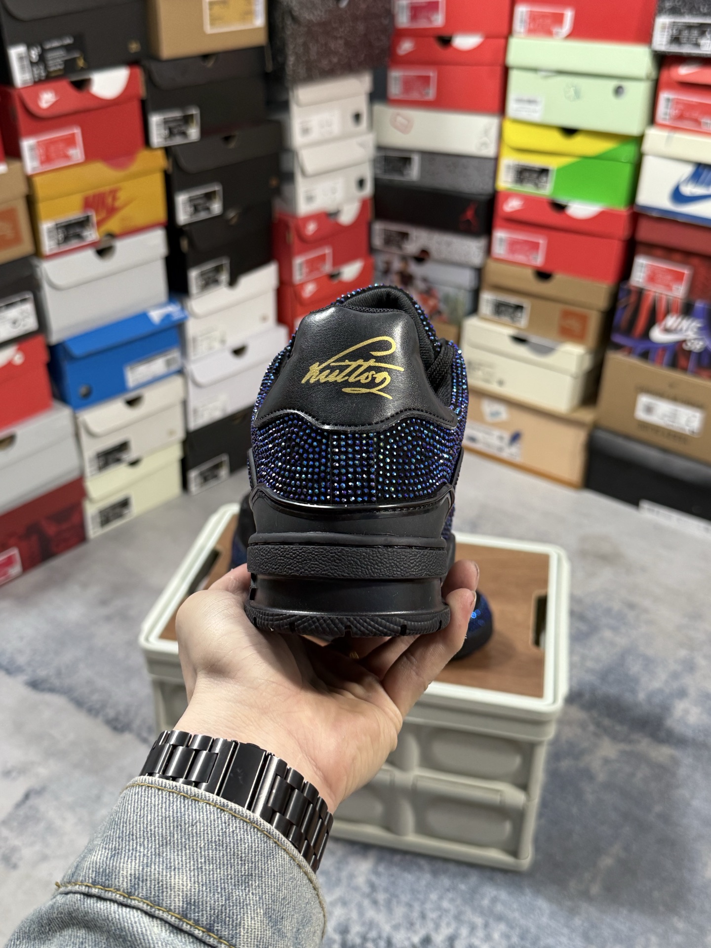 Lv Sneakers-119