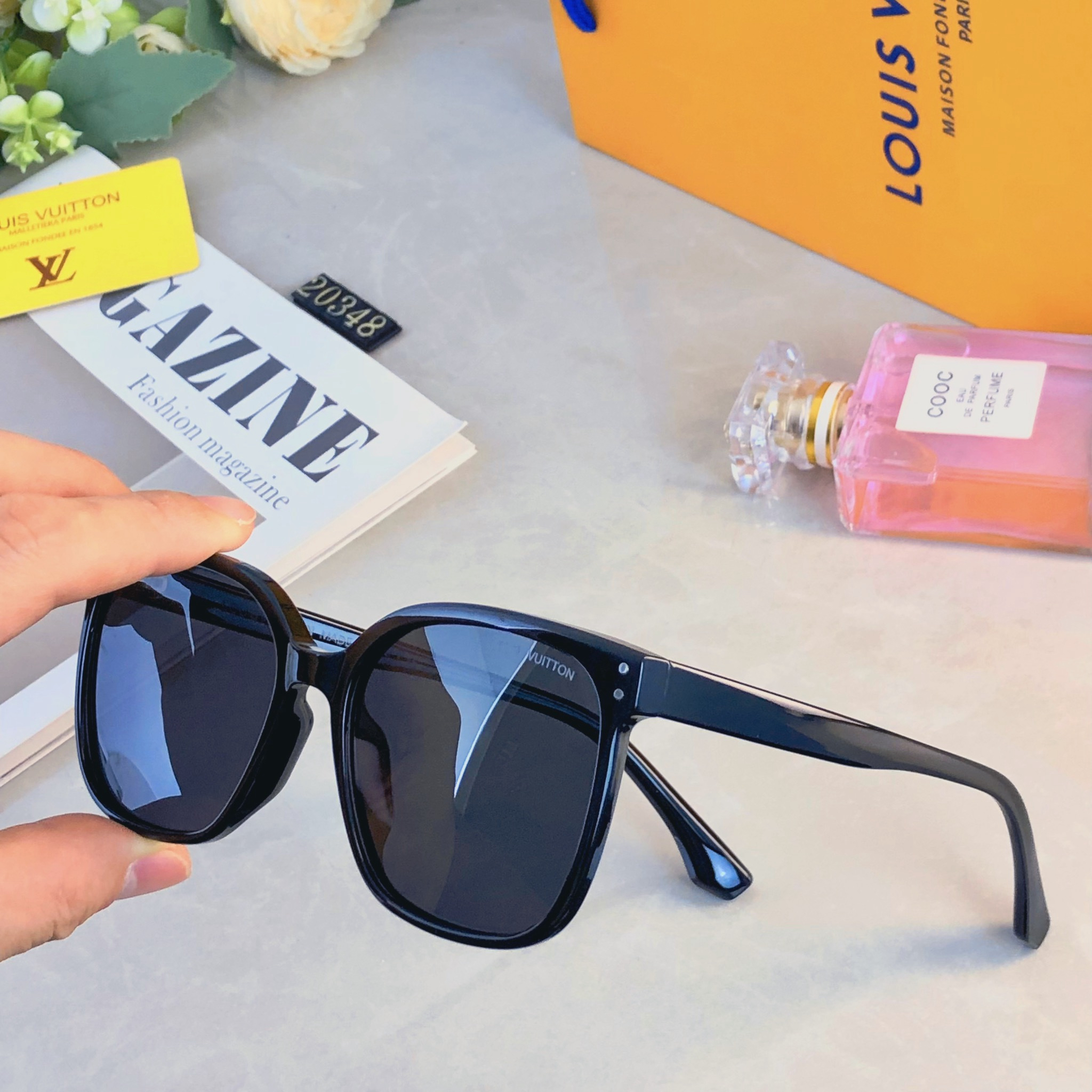 LV glasses-18