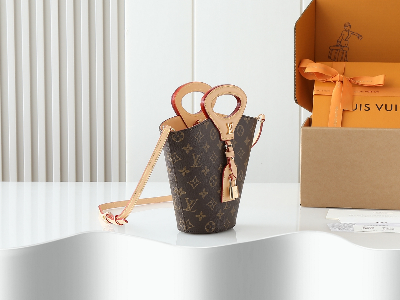 Louis Vuitton Hot New Product-22