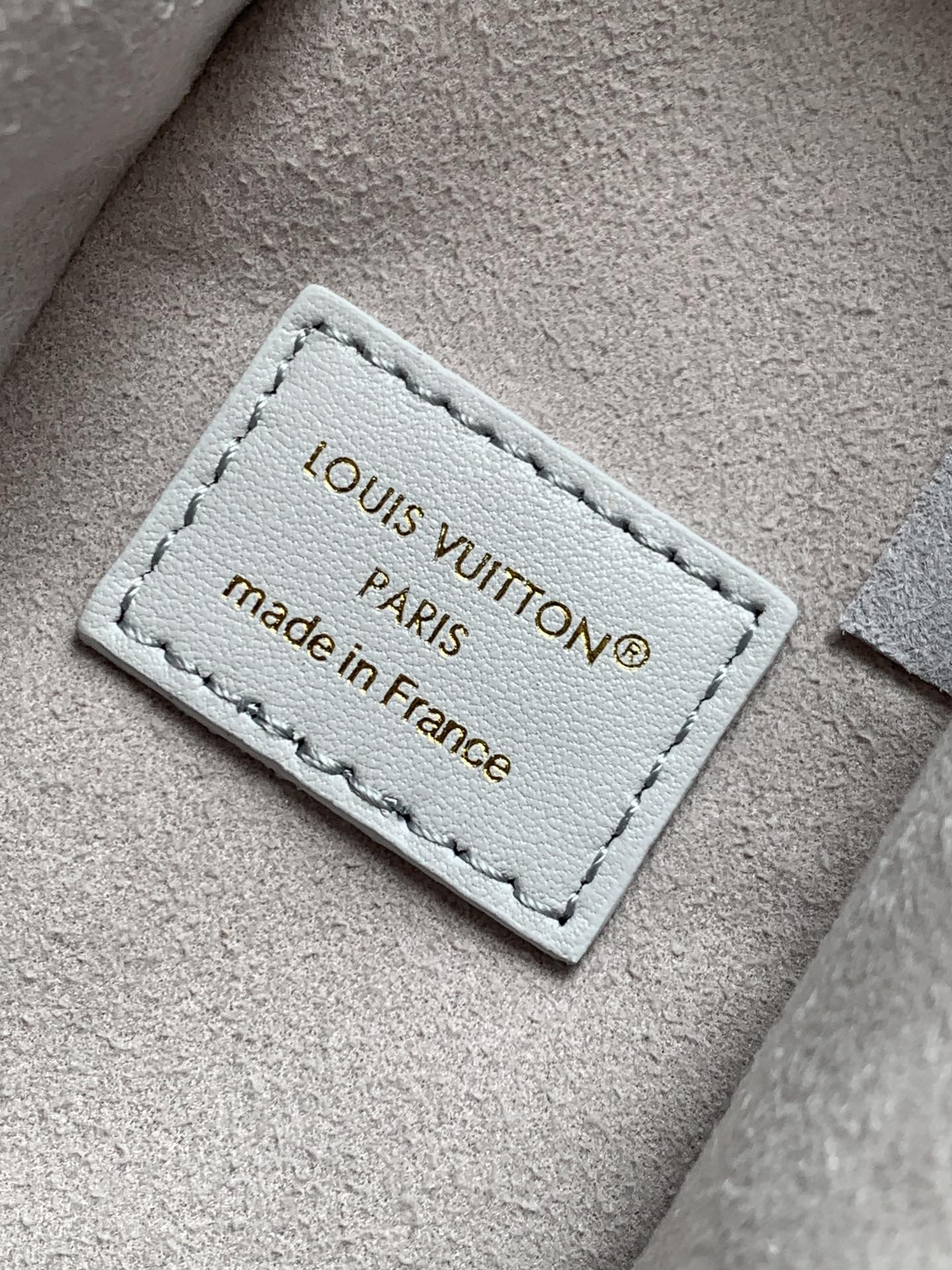 Louis Vuitton Hot New Product-166