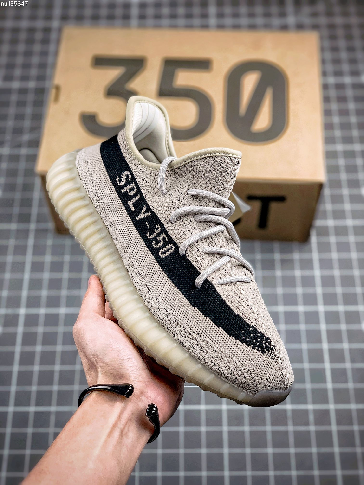 Adidas Sneakers-205