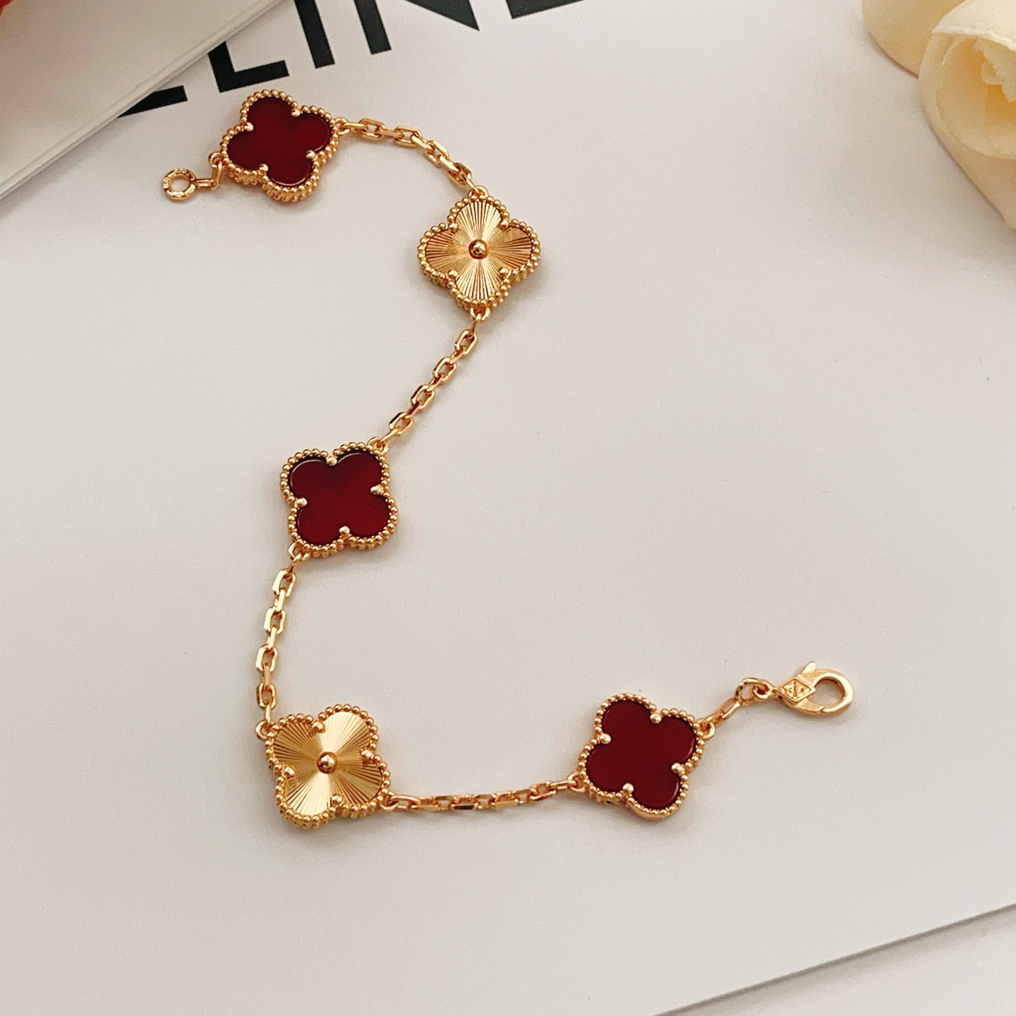 Van Cleef & Arpels Bracelet-25