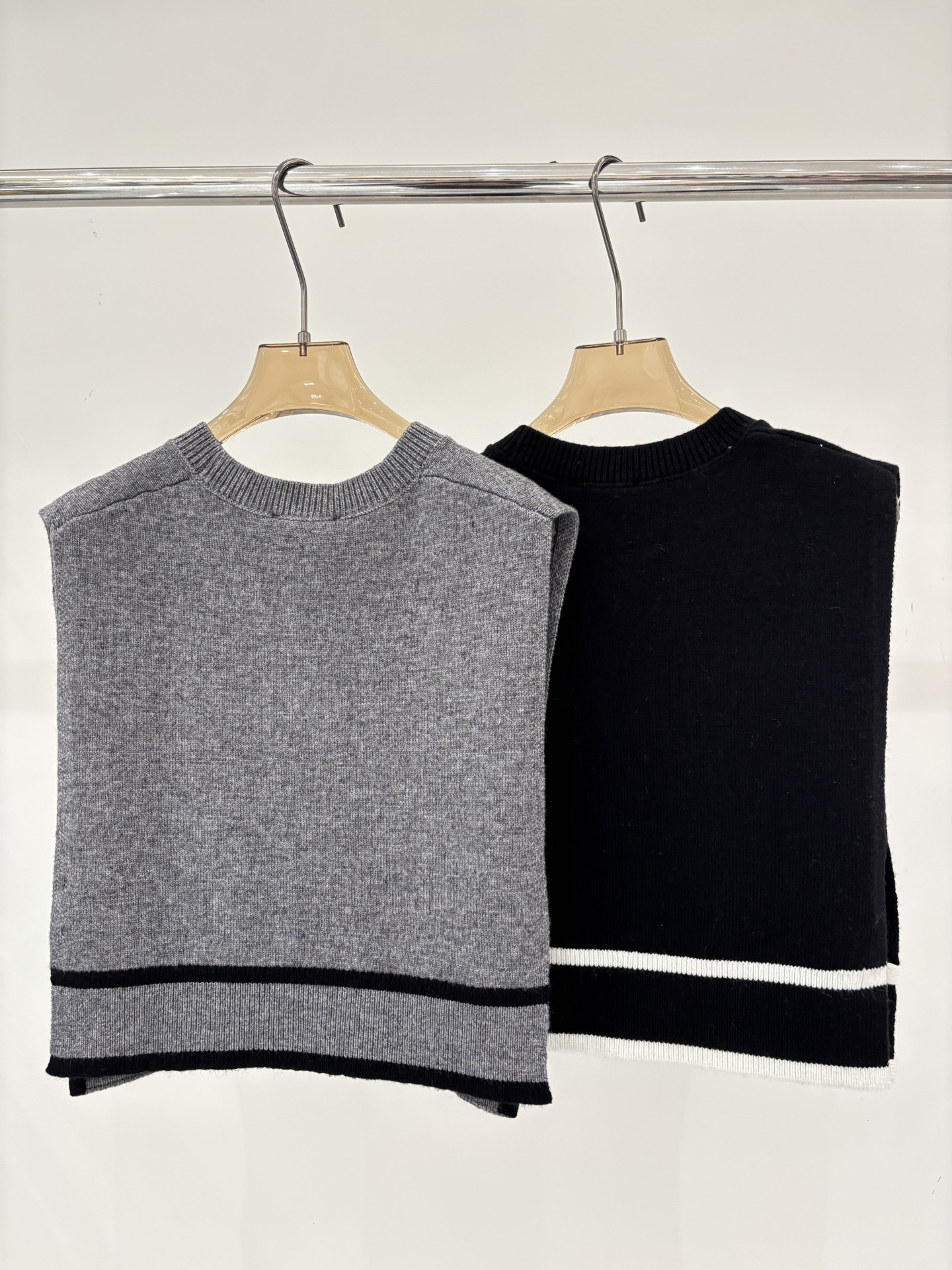 Chanel Clothing-66