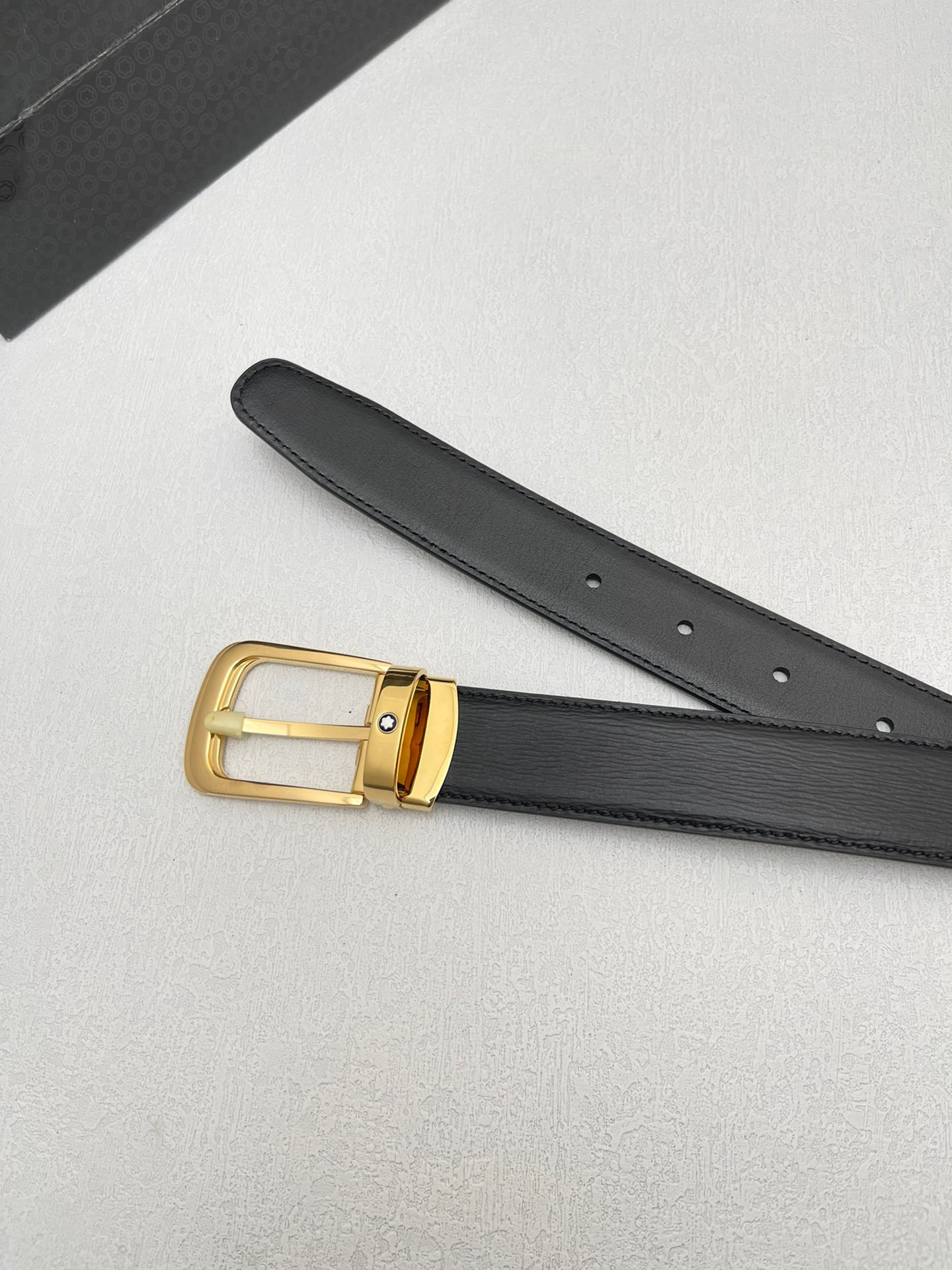 Montblanc belt-106