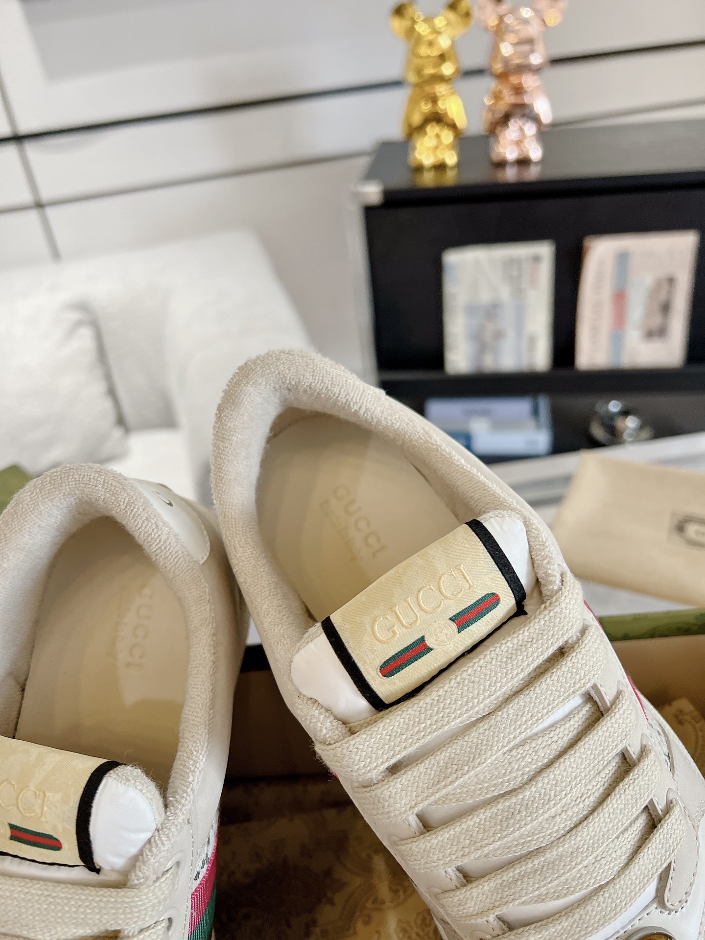 Gucci Sneakers-138