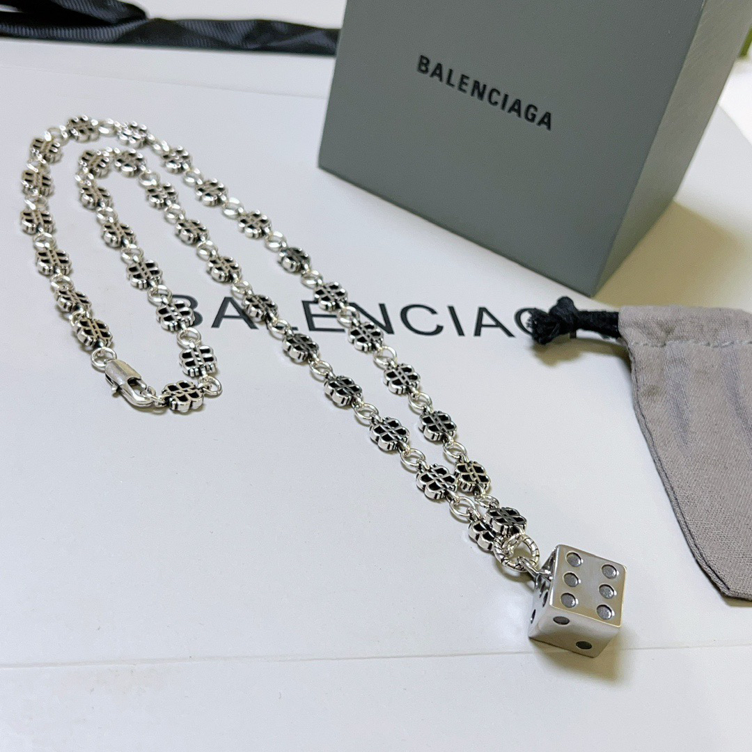 Balenciaga necklace-87