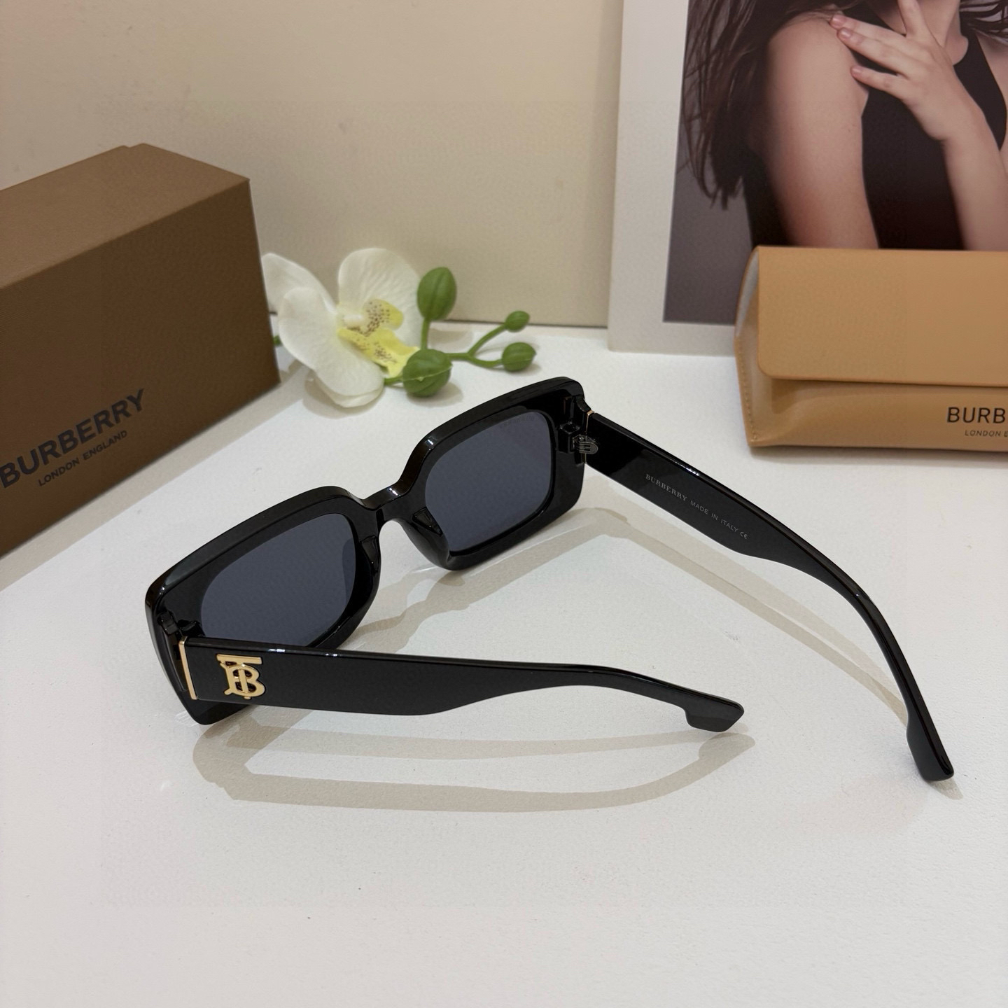Burberry glasses-73