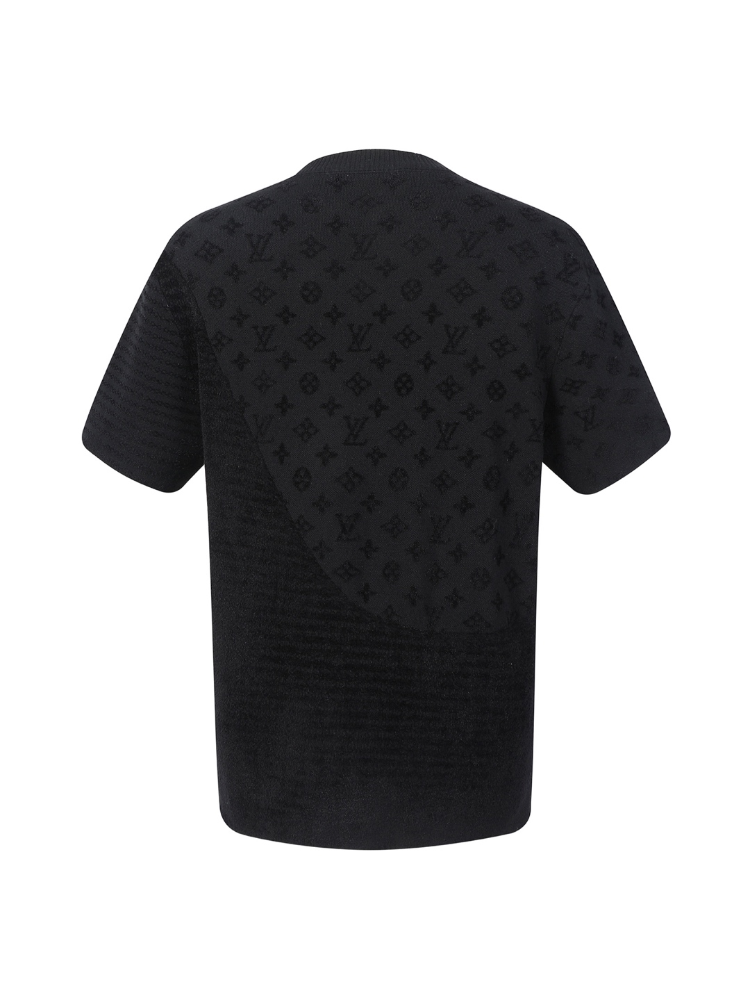 LV clothing-224