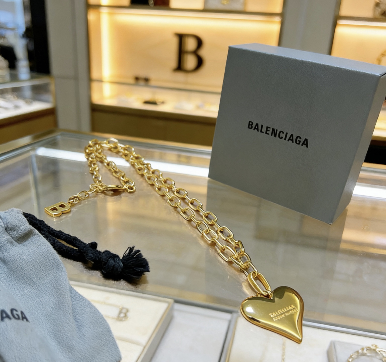 Balenciaga necklace-33