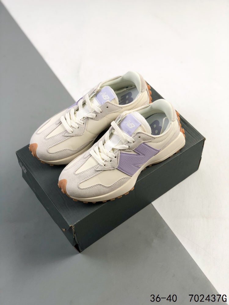 New Balance Sneakers-386