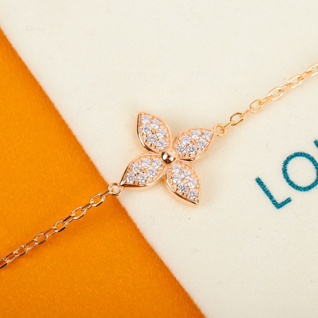 LV necklace-21